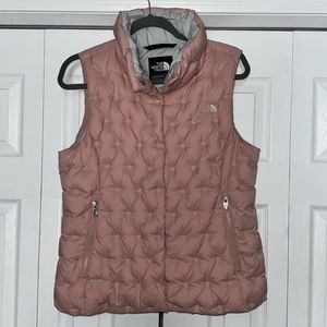 The North Face 550 quilted puffer vest